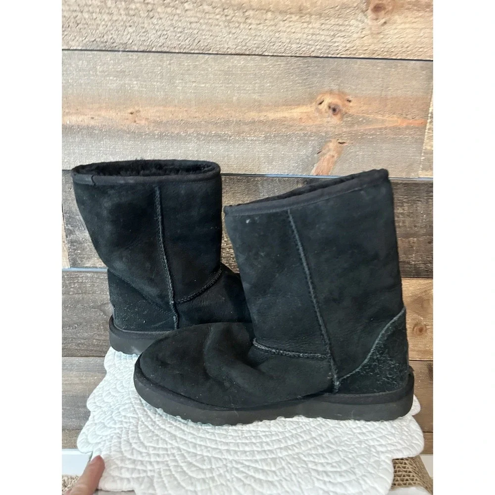 UGG 1016223 Women's Classic Short II Black‎ Boots US Size 8